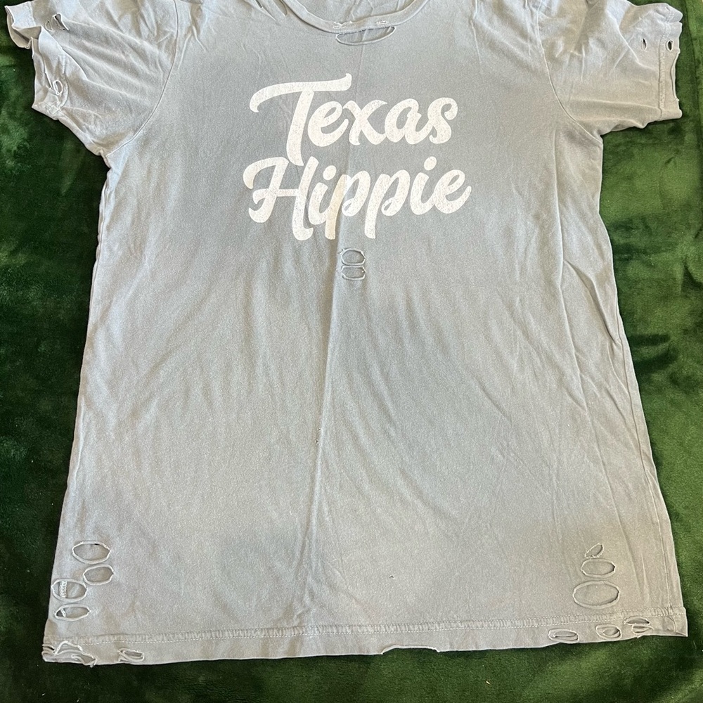 Gray Distressed 'Texas Hippie' T-Shirt